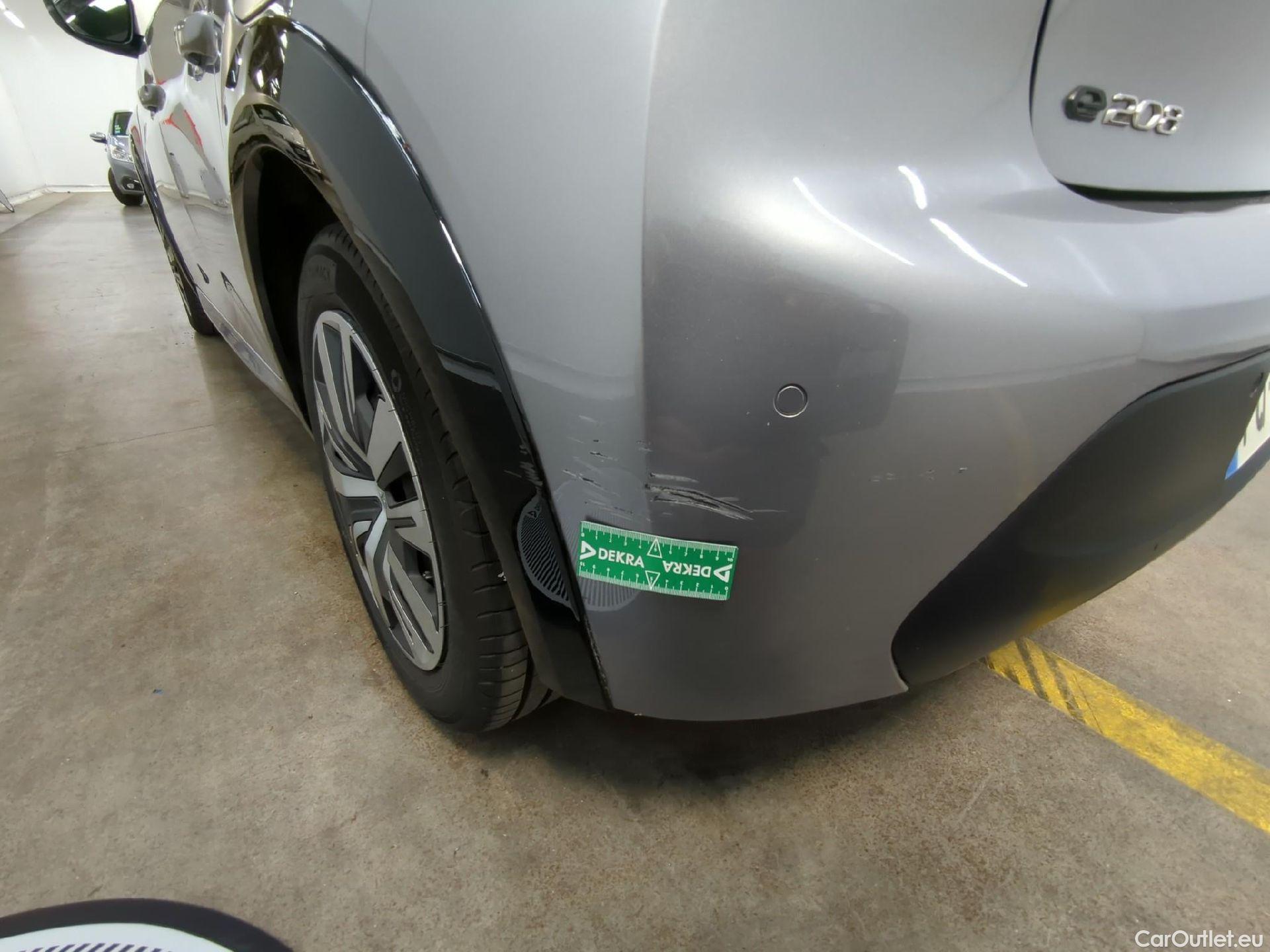  Peugeot  208  (e-) Active Business 50kWh BVA #9