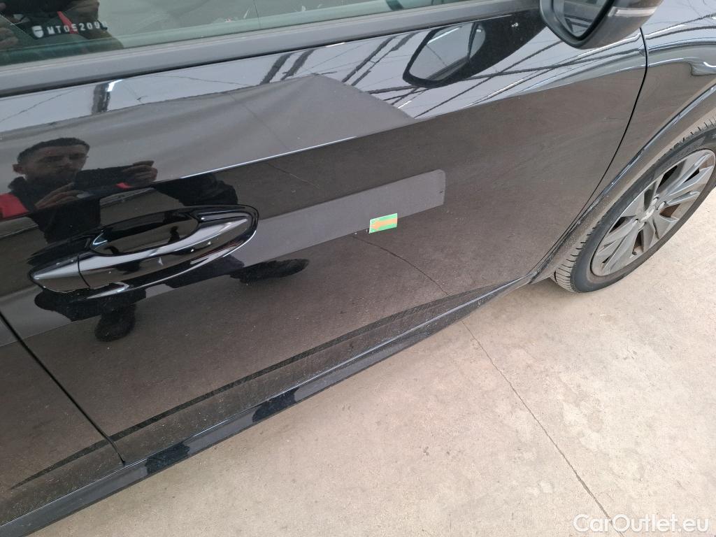  Peugeot  208  (e-) Allure Business 50kWh BVA #40