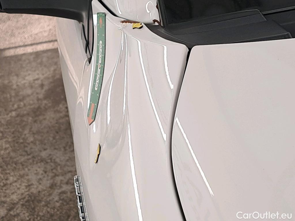  Toyota  Yaris TOYOTA  Hybride / 2019 / 5P / Berline Hybride 116h France Business Stage Acad #1