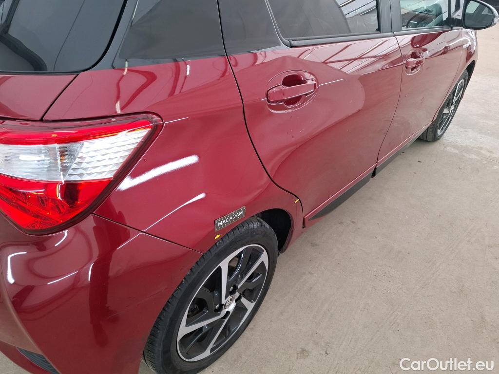  Toyota  Yaris TOYOTA  Hybride / 2017 / 5P / Berline 1.5 VVT-I HYBRID Collection #9