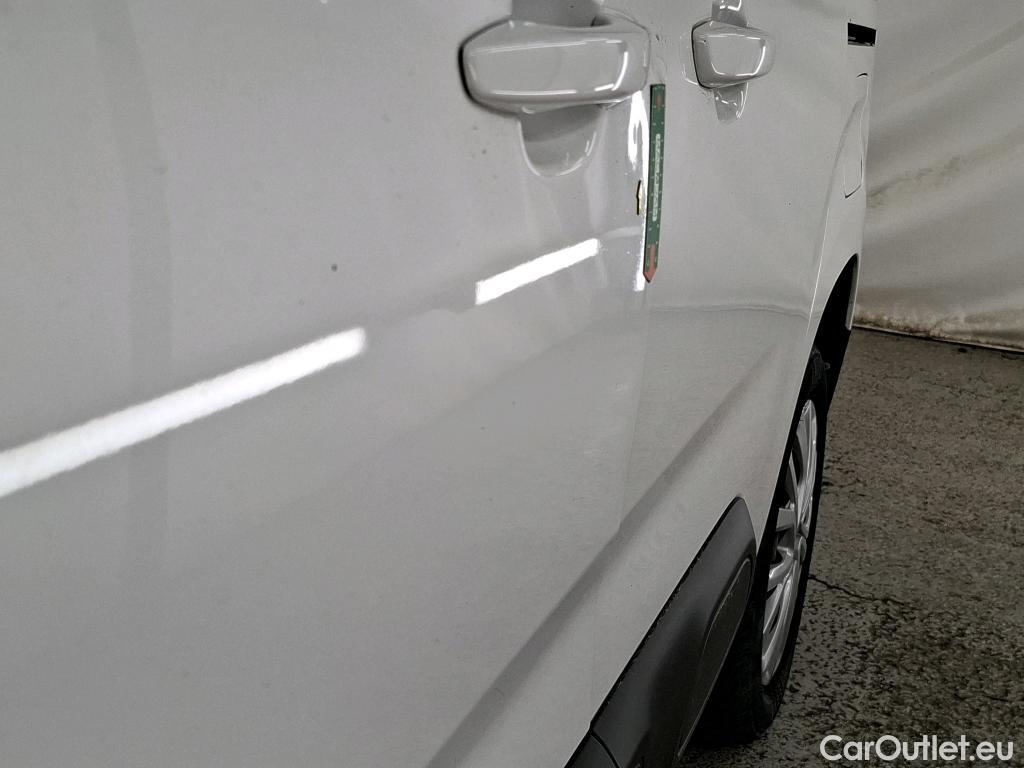  Citroen  Berlingo  Feel M 1.5 BlueHDi 100CV BVM5 E6dT #4
