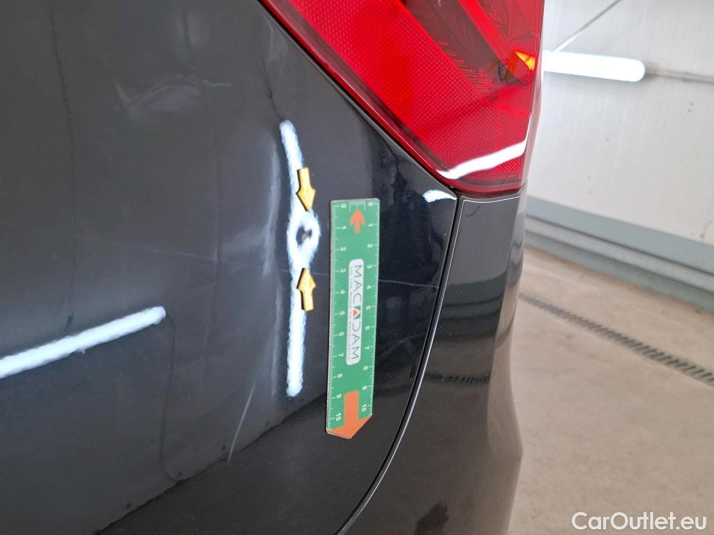  Bmw  Serie 2 Série 2 Active Tourer 216d Lounge 1.5 115CV BVA7 E6d #4