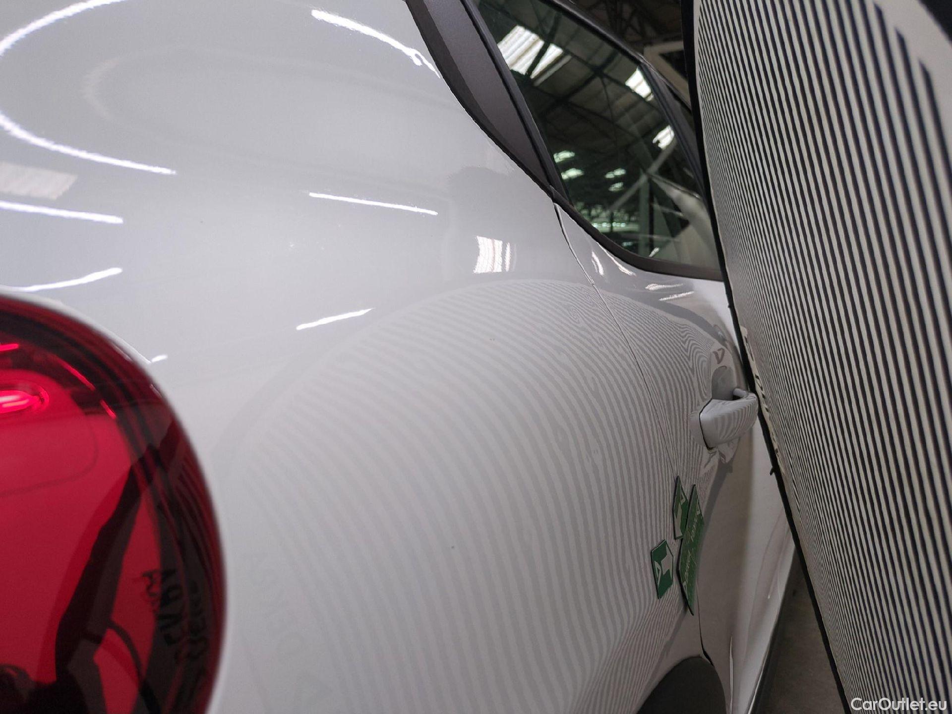  Citroen  C3  Shine Business 1.2 PureTech 80CV BVM5 E6 #13