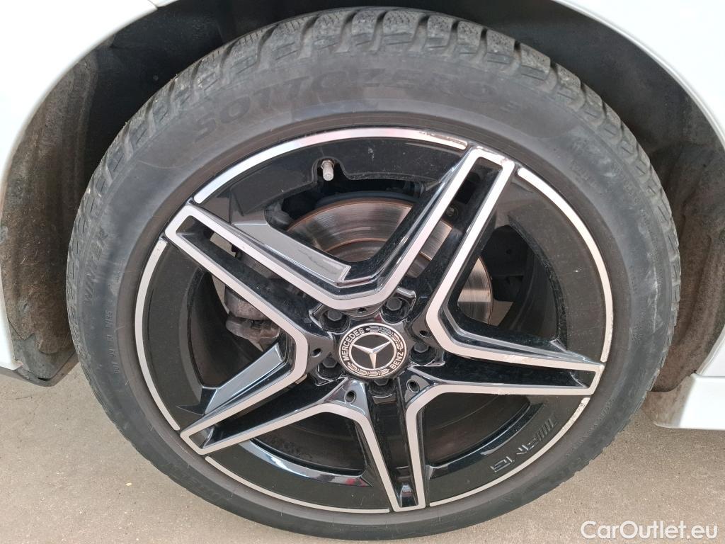  Mercedes  CLA-Klasse MERCEDES-BENZ CLA Shooting Brake / 2019 / 5P / Break CLA 220 d AMG Line BA8 #16
