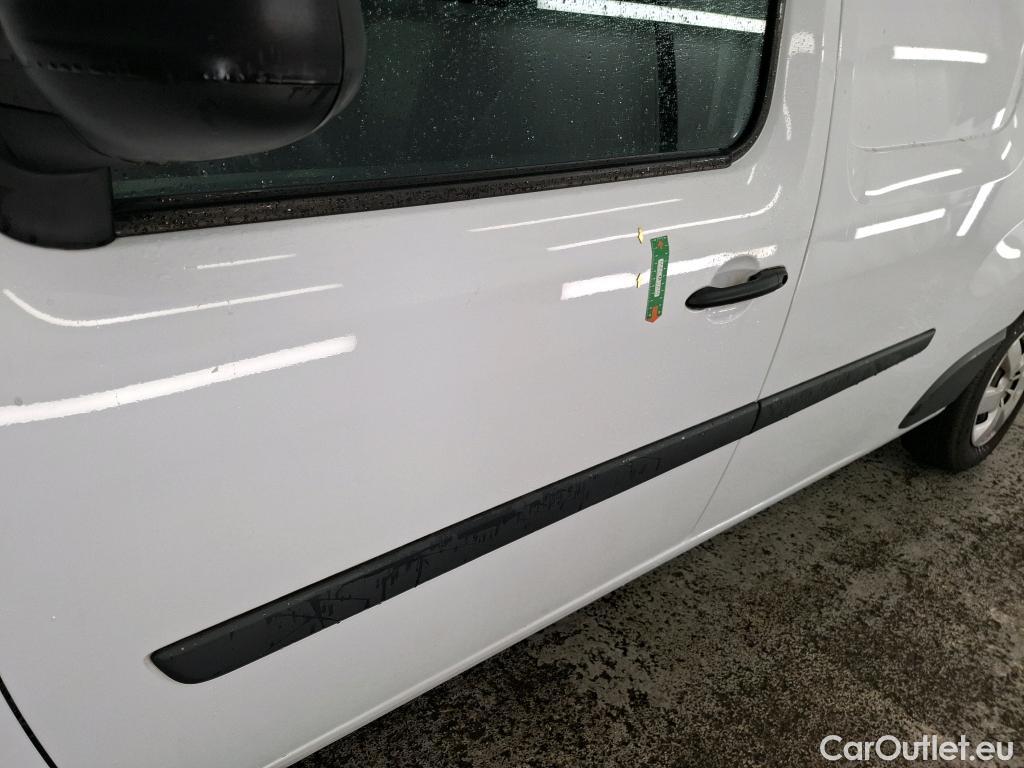  Renault  Kangoo  II Express Maxi Extra (Série Spéciale) 1.5 dCi 95CV BVM6 E6dT #22