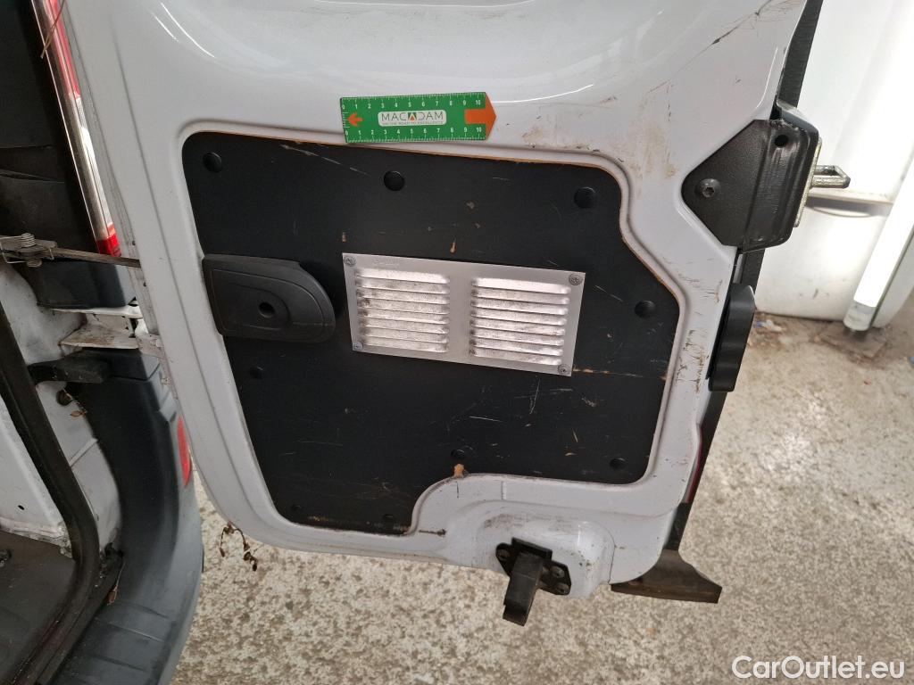  Renault  Kangoo  Express Maxi Confort 1.5 dCi 90CV BVM5 E6 #17