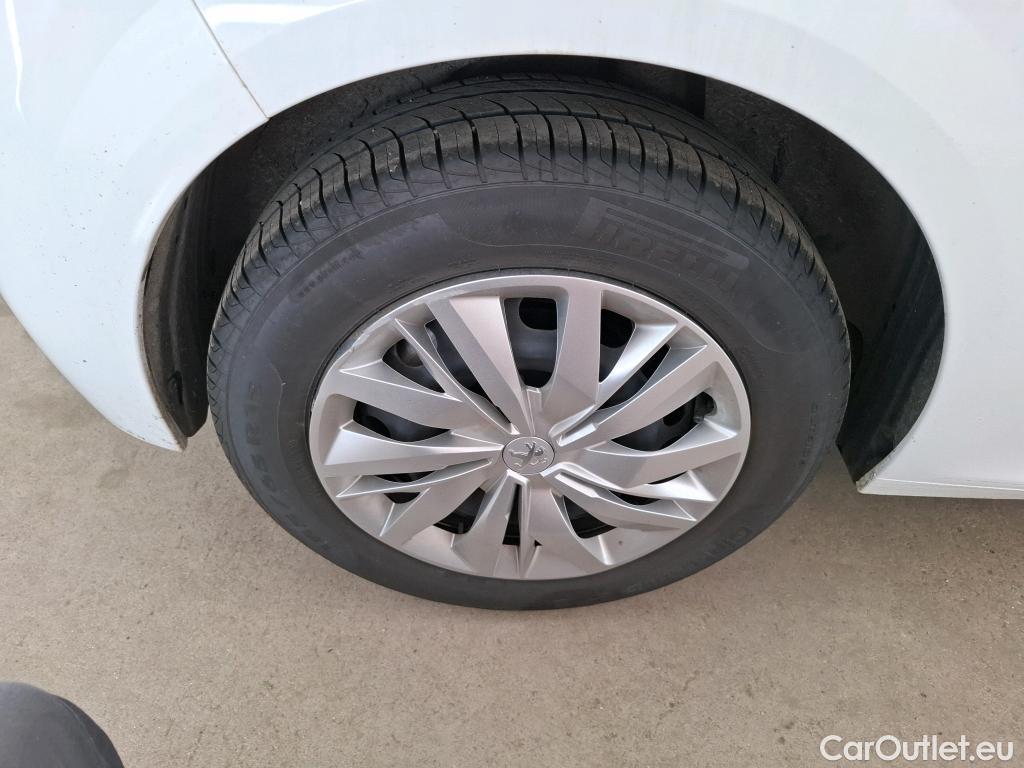  Peugeot  208  Affaire Premium 1.5 HDi 100CV BVM6 E6d #20