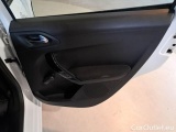  Peugeot  208 PEUGEOT  / 2015 / 5P / BERLINA VAN ACTIVE BLUEHDI 75CV #113