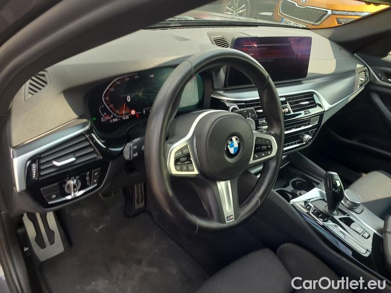 Bmw  Serie 5  Touring  (G31) (2017) 520d xDrive Touring AT #17