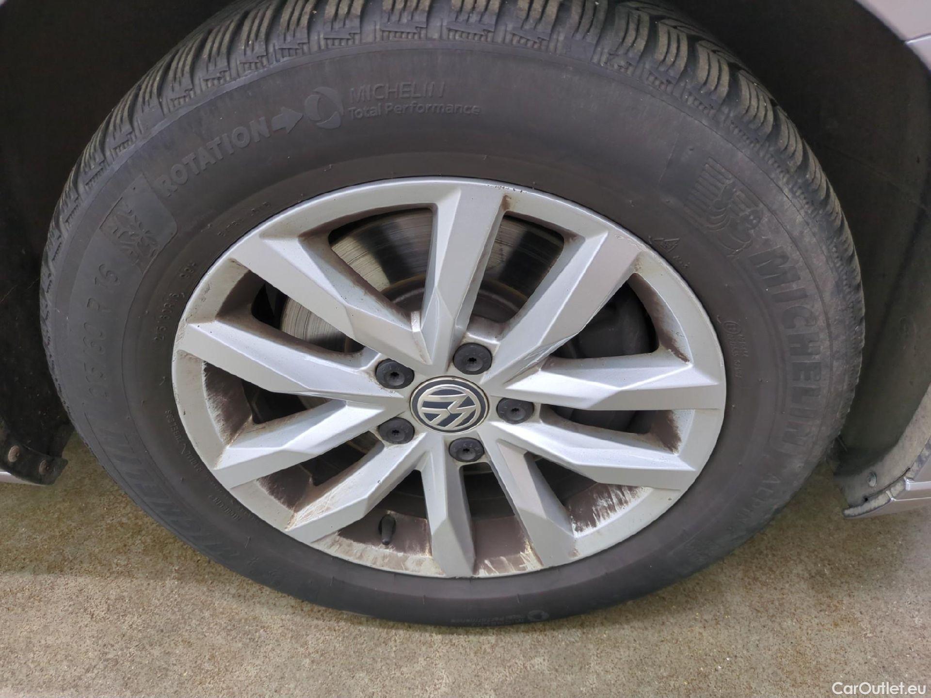  Volkswagen  Passat  Break Comfortline BMT/Start-Stopp 2.0 TDI 150CV BVA7 E6 #13