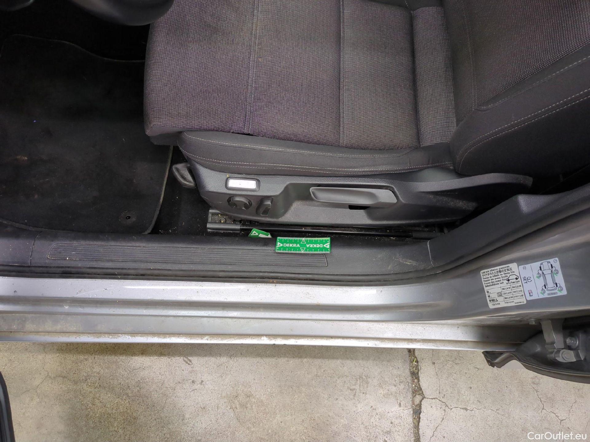  Volkswagen  Passat  Break Comfortline BMT/Start-Stopp 2.0 TDI 150CV BVA7 E6 #6