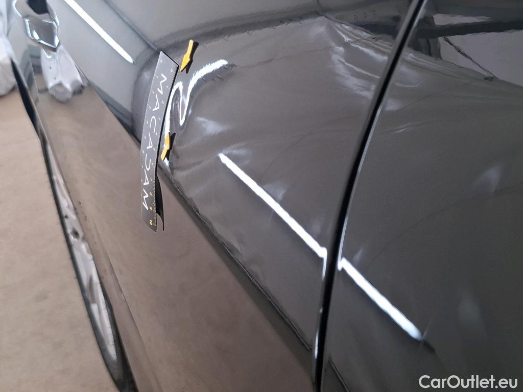  Audi  A4 AUDI  Avant / 2019 / 5P / Break 35 TDI 163 S tronic Business line #48