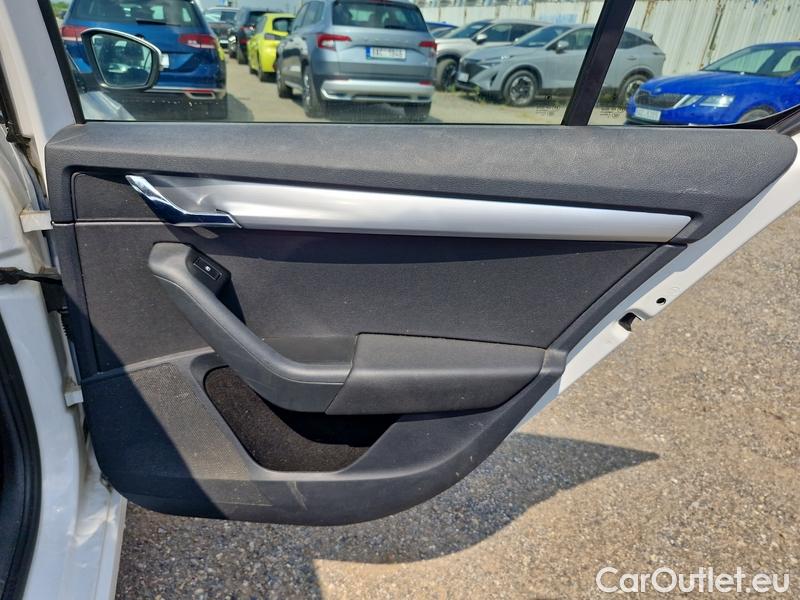  Skoda  Octavia  Lim.  (5E3)(03.2017->)  1.0TSI85 Ambition #23