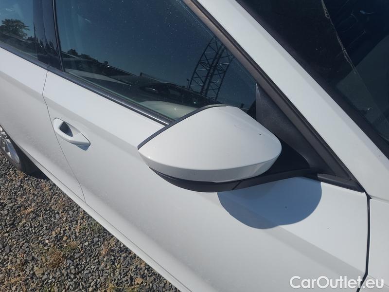  Skoda  Octavia  Combi (NX3)(2020) Oct.Com. 2.0TDI 85 Ambition AT #7
