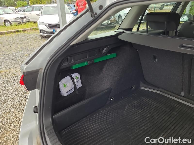  Skoda  Octavia  Combi (NX3)(2020) Oct.Combi 2.0TDI 110 Am 4x4 AT #18