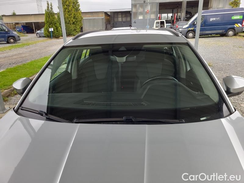  Skoda  Octavia  Combi (NX3)(2020) Oct.Combi 2.0TDI 110 Am 4x4 AT #1