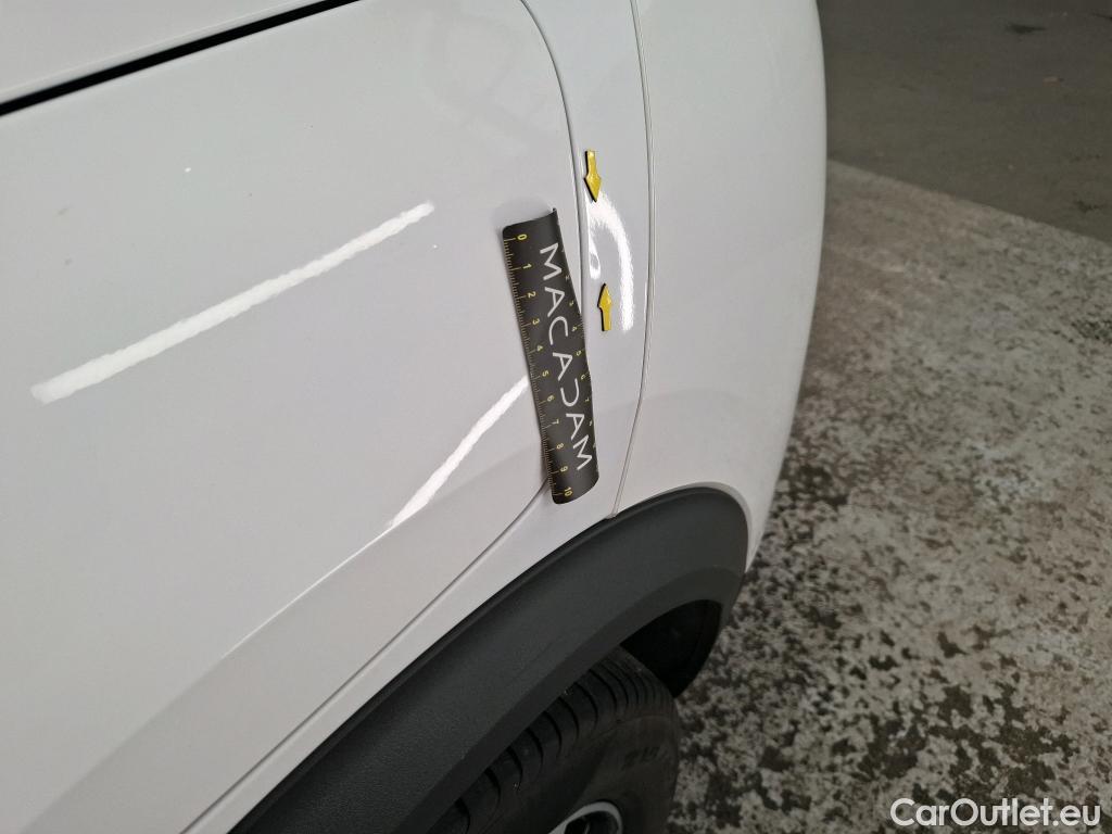  Peugeot  2008  Allure Pack 1.5 HDi 130CV BVA8 E6d #12