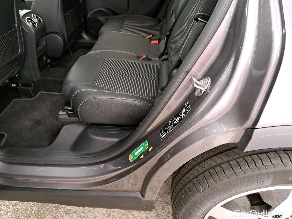  Mercedes  GLB MERCEDES-BENZ  / 2019 / 5P / SUV  200 d Business Line #7