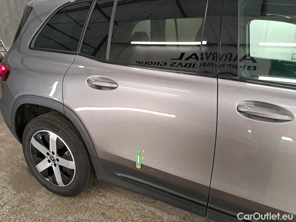  Mercedes  GLB MERCEDES-BENZ  / 2019 / 5P / SUV  200 d Business Line #9