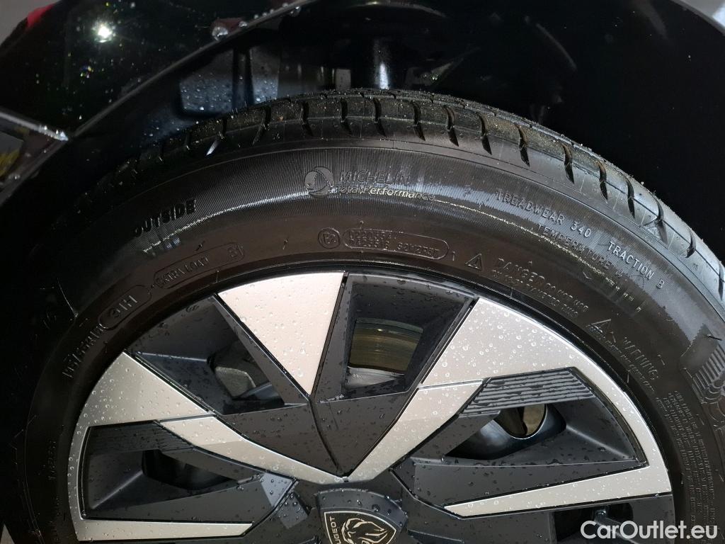  Peugeot  208  e- Style 50kWh BVA #3