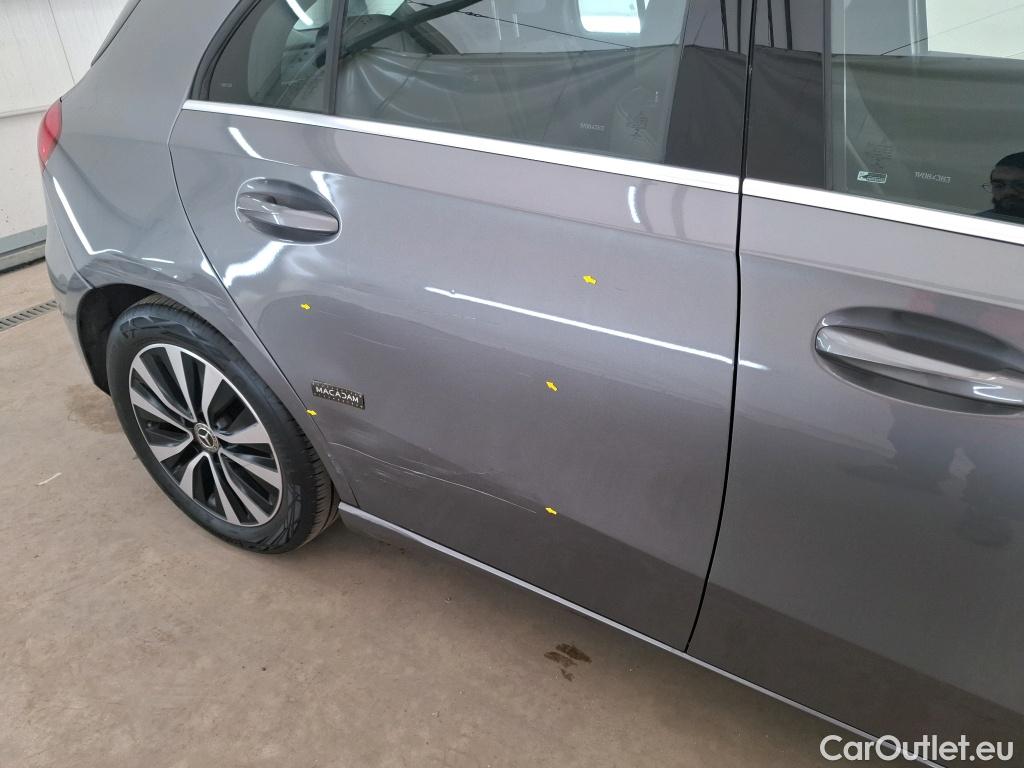  Mercedes  A-Klasse MERCEDES-BENZ Classe A Compact / 2018 / 5P / Berline A 180 Business Line 7G-DCT #11