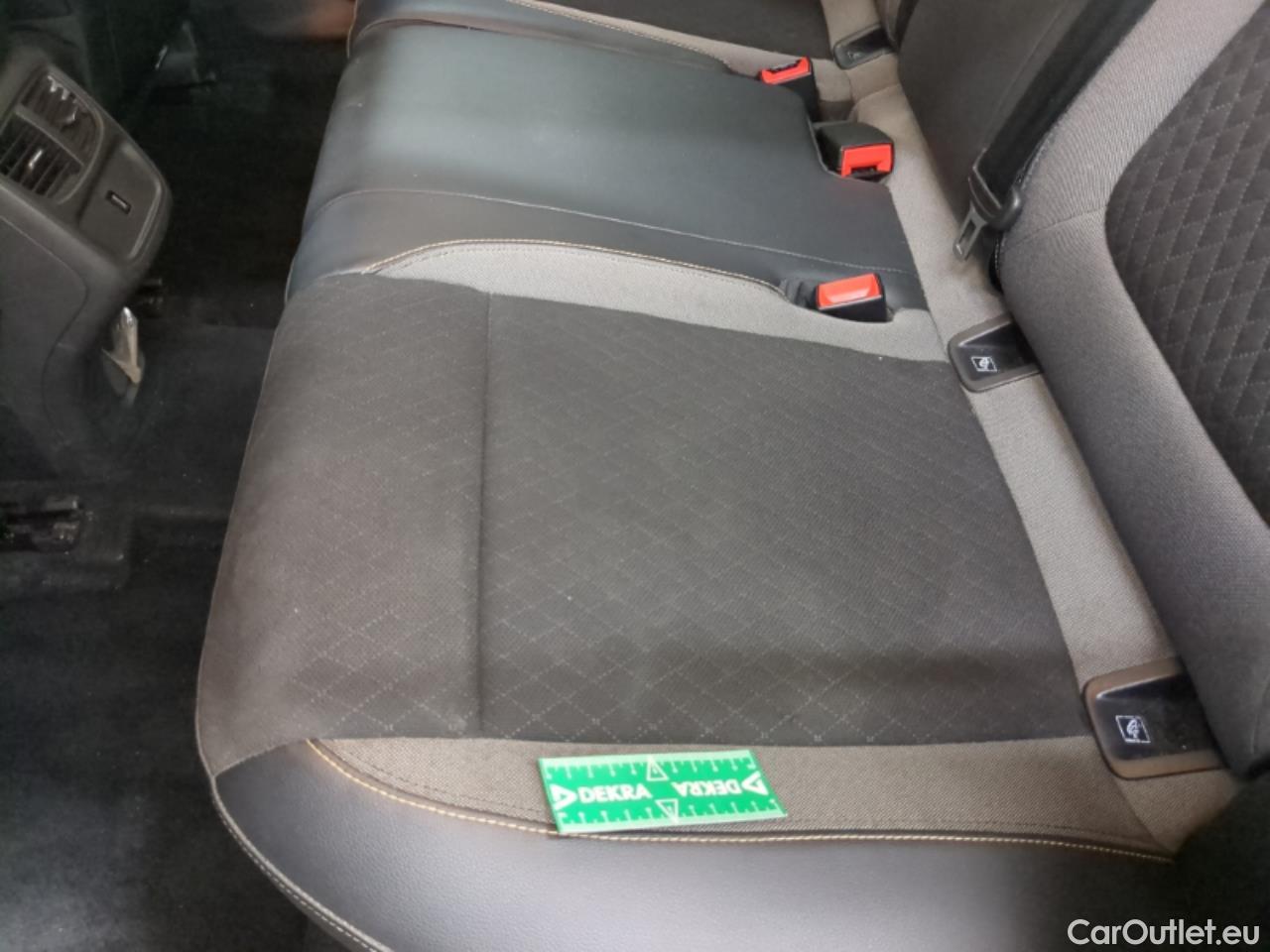  Opel   Grandland X Grandland X Elegance Business 1.5 130CV BVA8 E6d #4