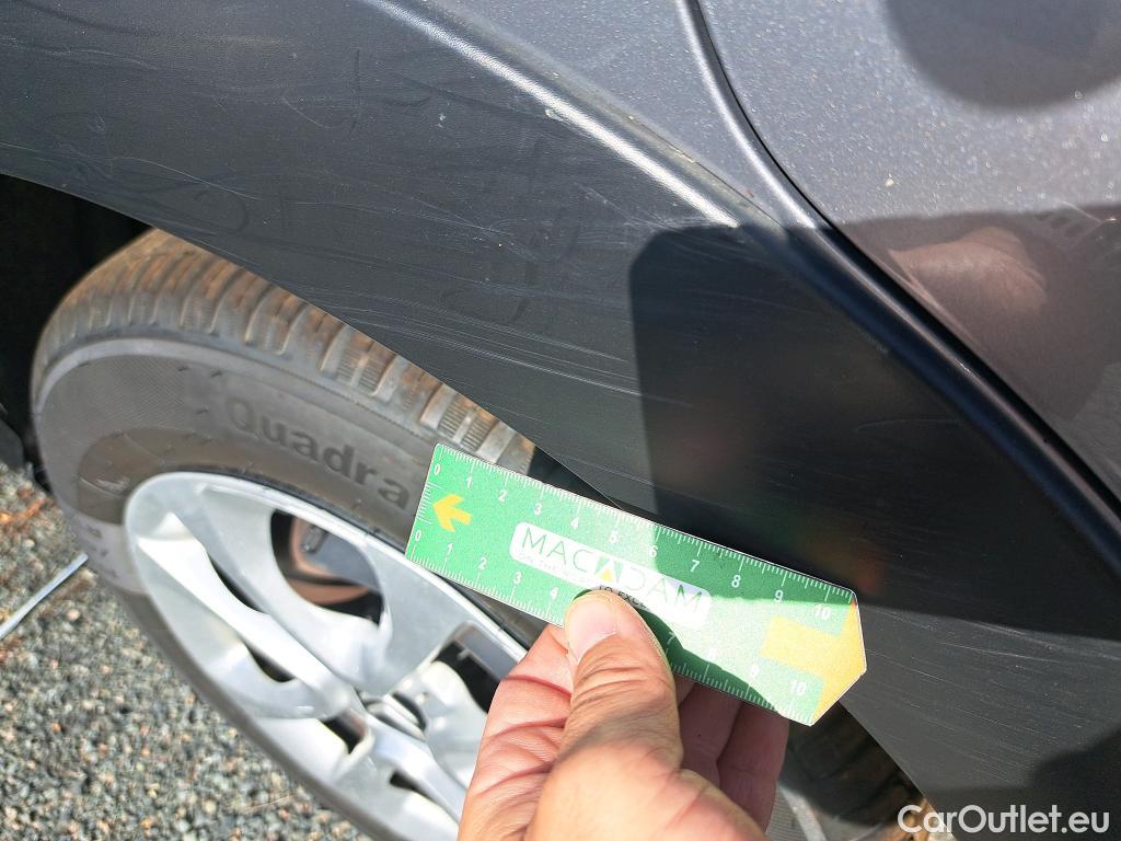  Citroen  C3  Shine Business 1.2 PureTech 80CV BVM5 E6 #45