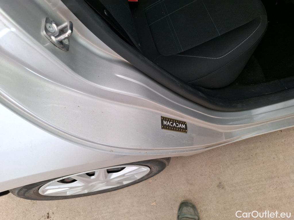  Ford  Fiesta  Business NAV 1.1 85CV BVM5 E6dT #27