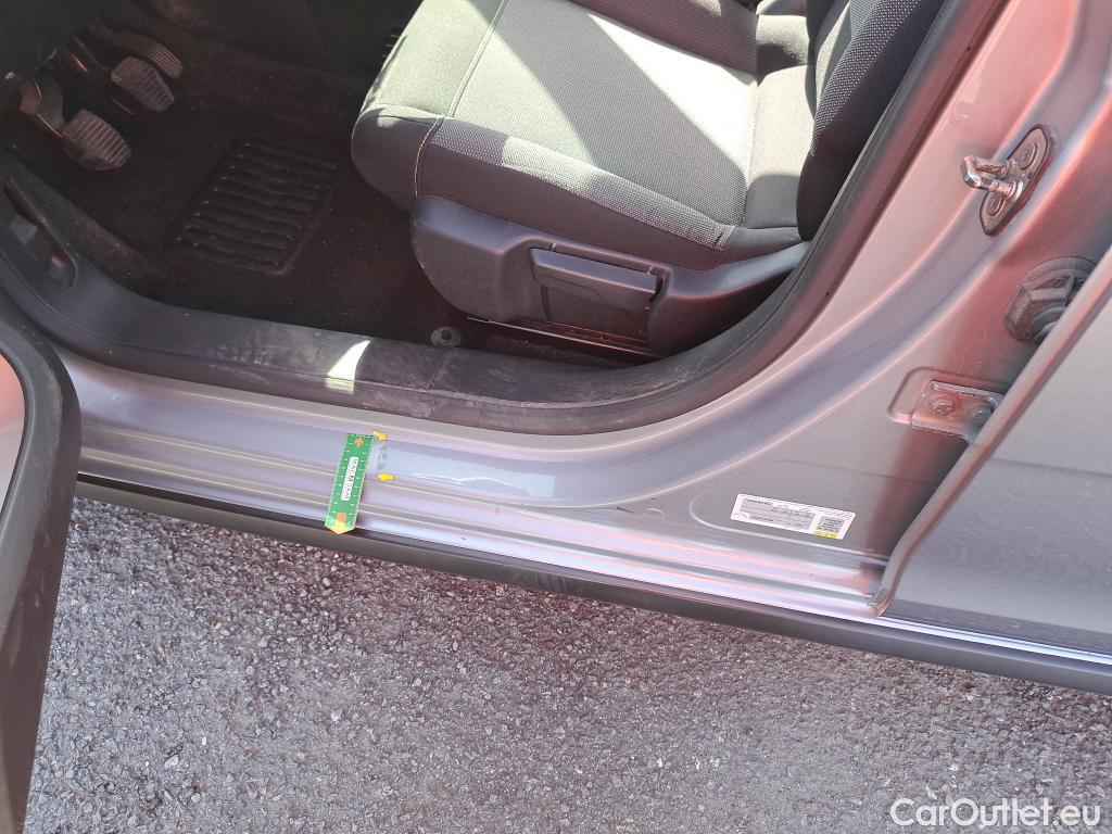  Citroen  C3  Shine Business 1.2 PureTech 80CV BVM5 E6 #31