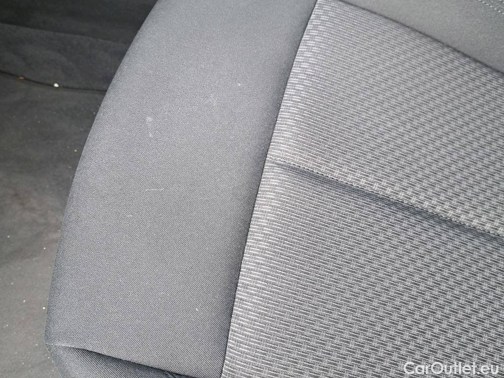  Bmw  X1 BMW  / 2019 / 5P / todoterreno sDrive16d Business #16
