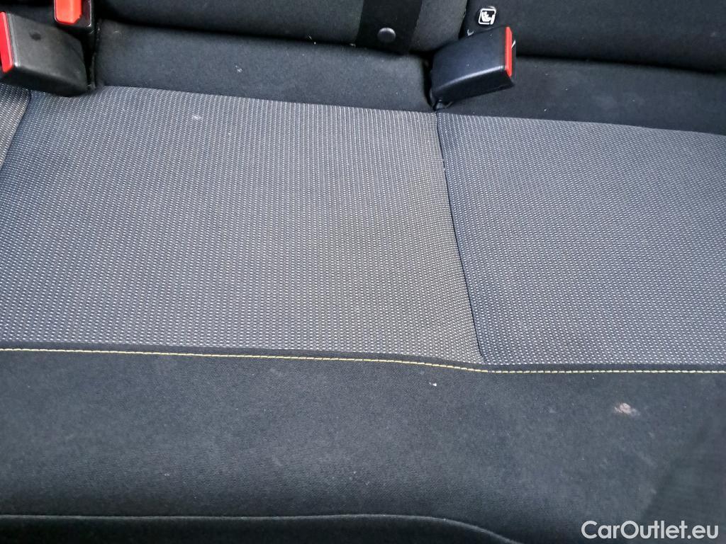  Citroen  C3 CITROEN  / 2020 / 5P / berlina con portón PureTech 60KW (83CV) FEEL #10