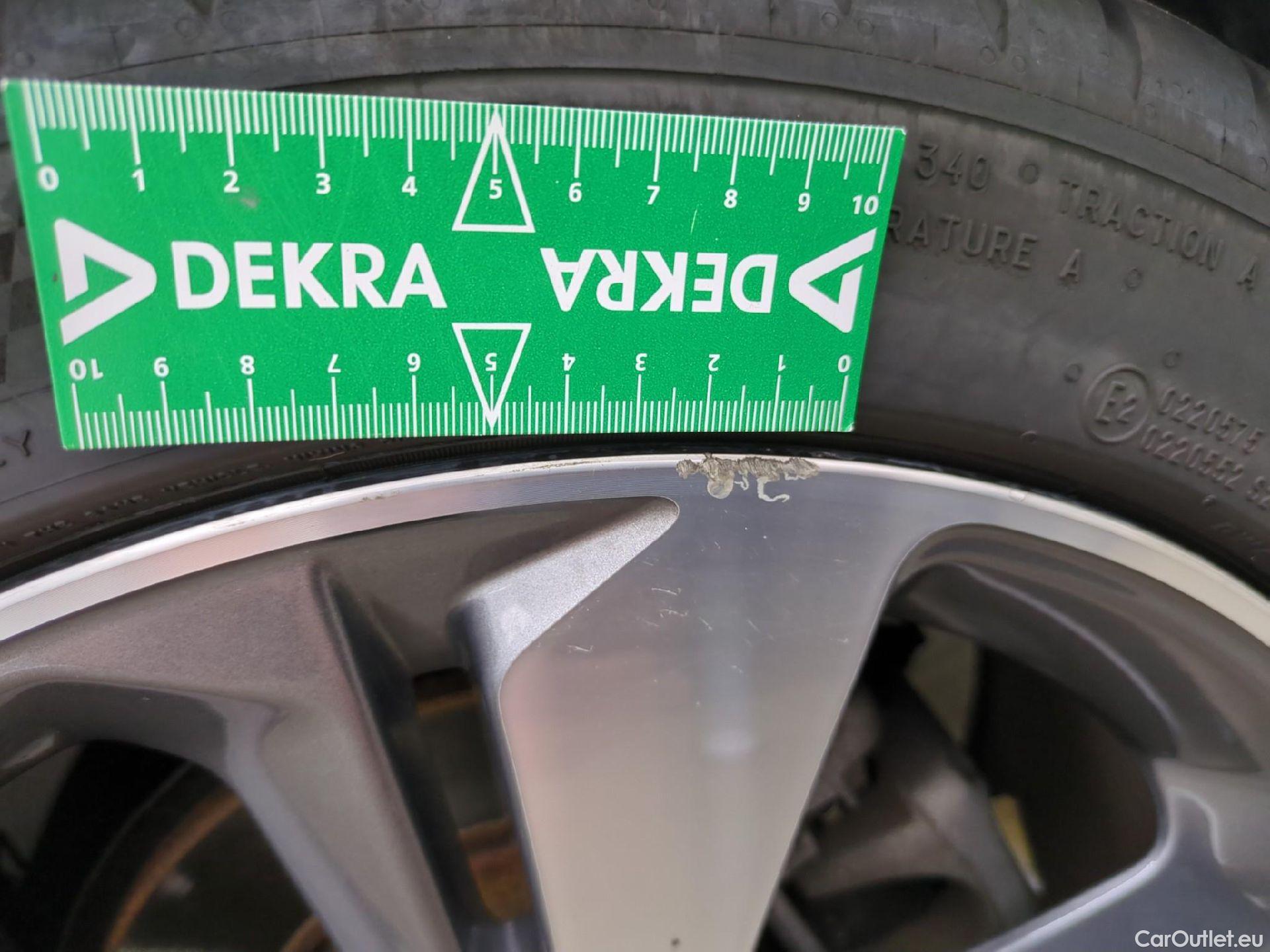  Peugeot  308  SW GT 1.5 HDi 130CV BVA8 E6d #13