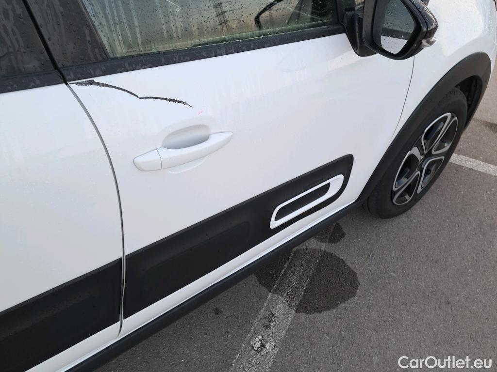  Citroen  C3 CITROEN  / 2020 / 5P / berlina con portón PureTech 60KW (83CV) FEEL #1