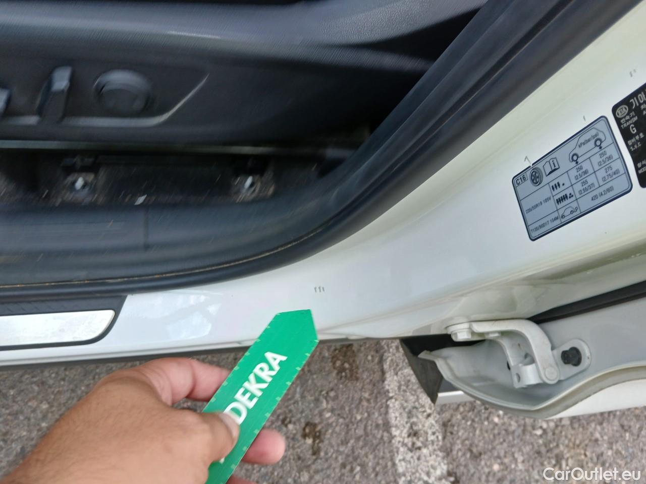  KIA  Sorento  Emotion PHEV 4WD 1.6 T-GDI AT6 E6d #4