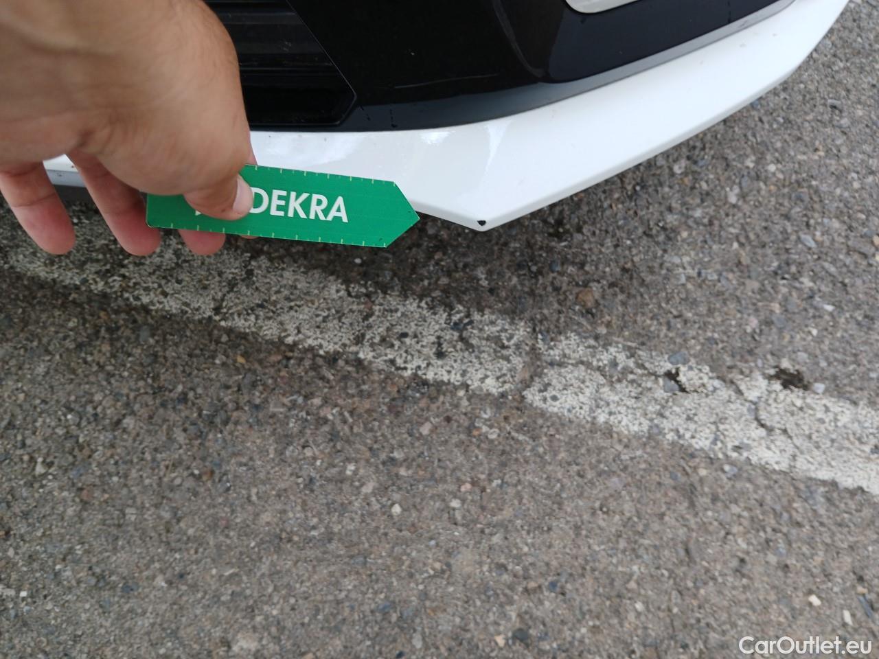  KIA  Sorento  Emotion PHEV 4WD 1.6 T-GDI AT6 E6d #10
