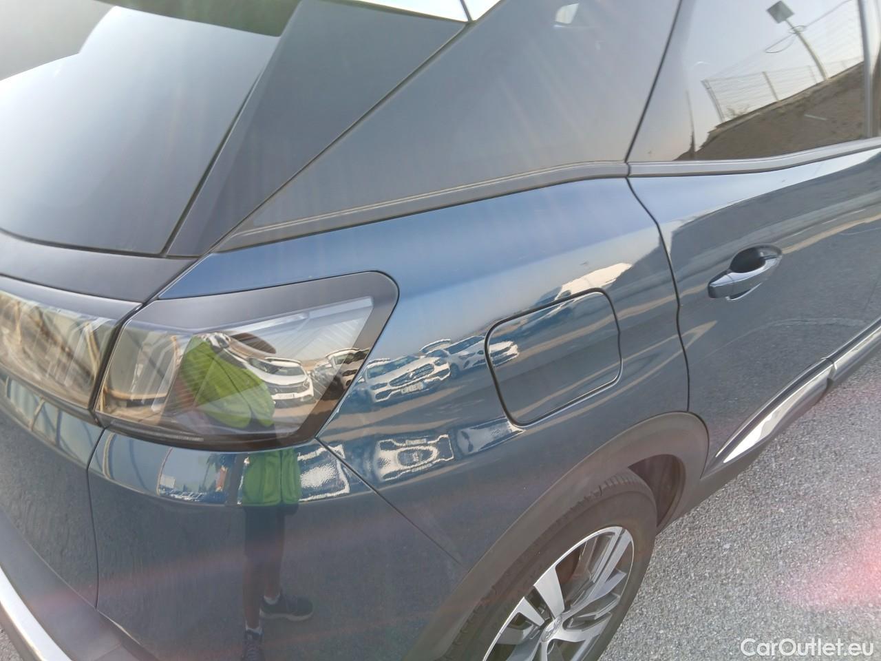  Peugeot  3008  Allure 1.5 HDi 130CV AT8 E6d #27