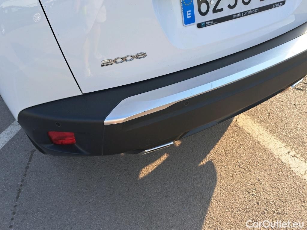  Peugeot  2008  Allure Pack 1.2 PureTech 130CV AT8 E6d #40