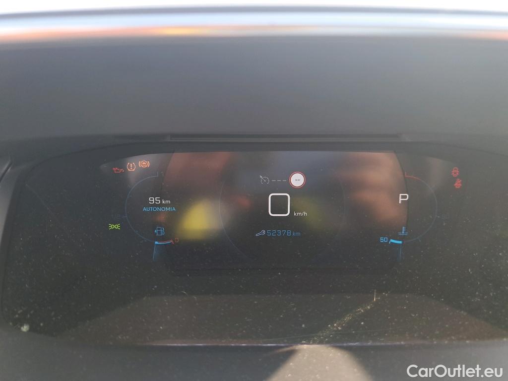  Peugeot  2008  Allure Pack 1.2 PureTech 130CV AT8 E6d #35