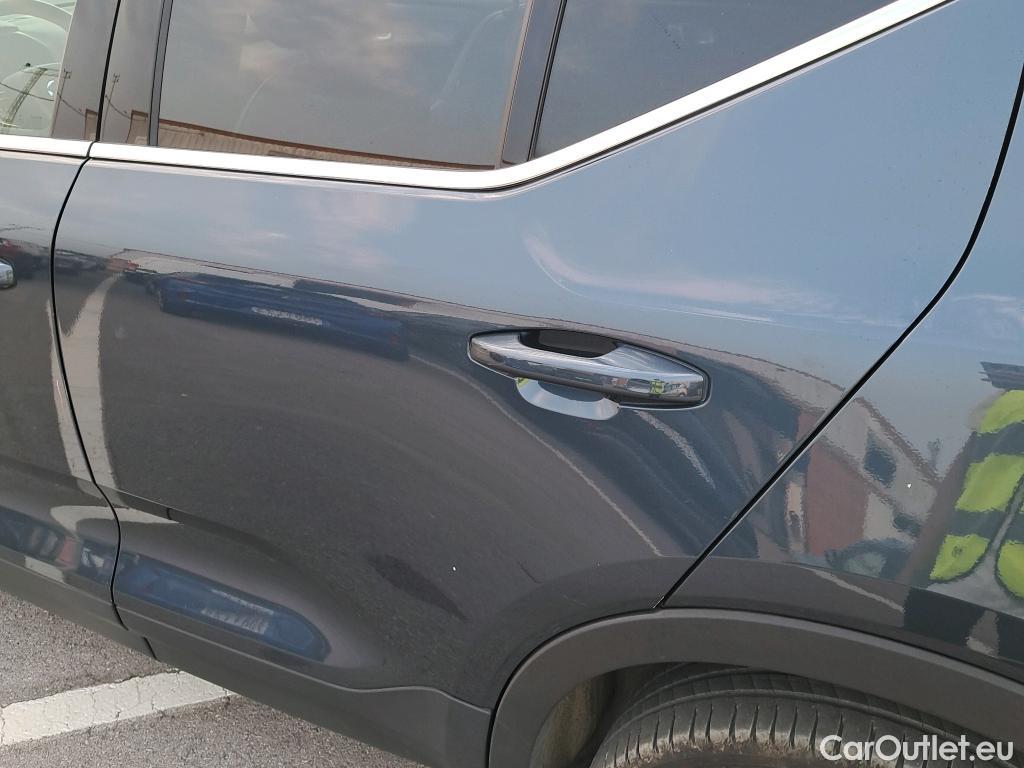  Volvo  XC 40 XC40 2WD Plug-In Hybrid Inscription 1.5 T5 260CV AT7 E6dT #3