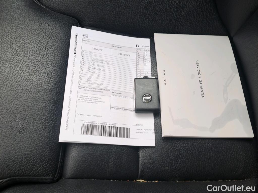  Volvo  XC90  Inscription AWD 2.0 B5 235CV AT8 E6dT #24