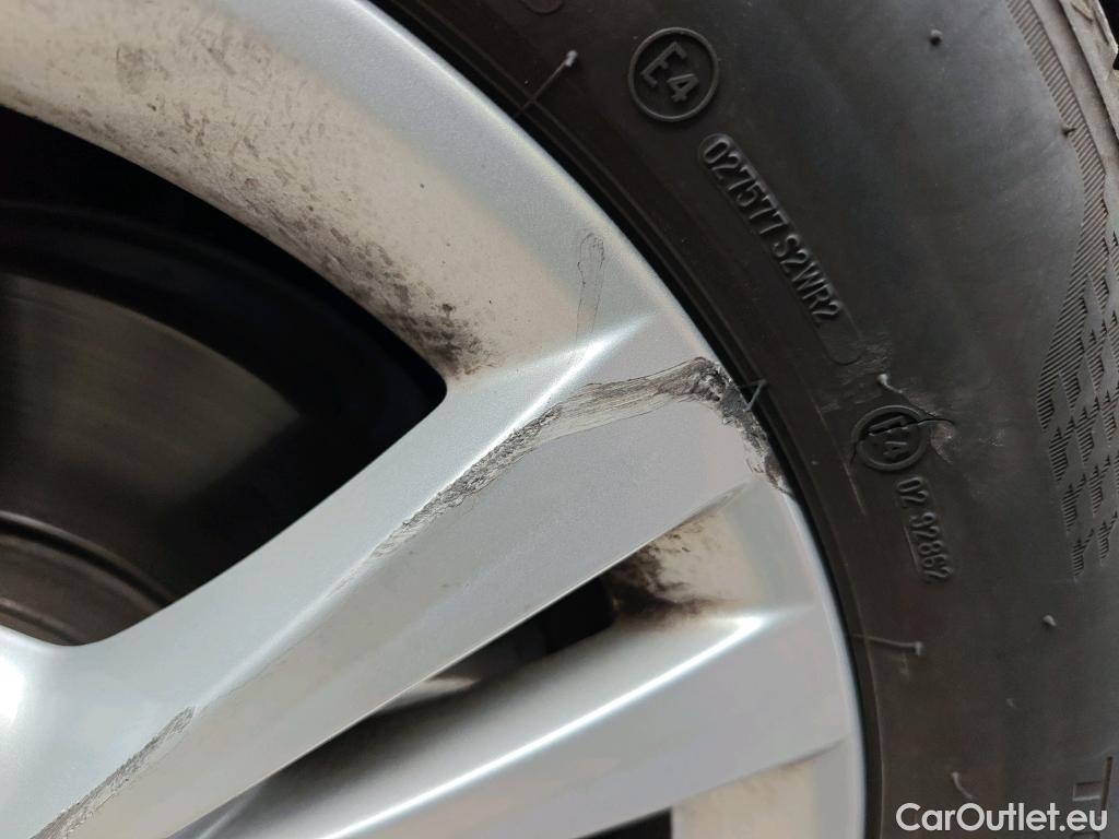  Bmw  X1 BMW  / 2015 / 5P / todoterreno sDrive18d #31