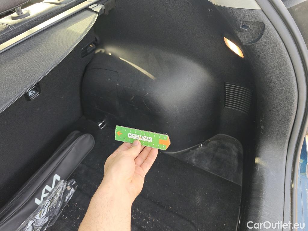  KIA  Niro  Drive 1.6 AT6 E6d #5