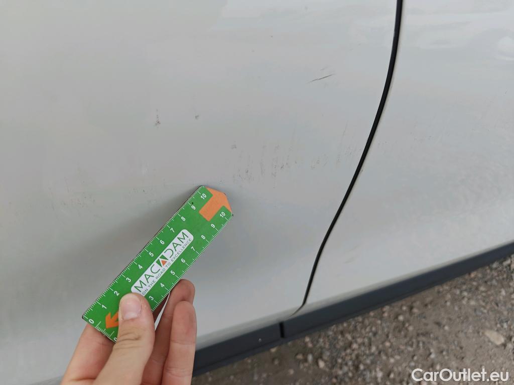  Bmw  X1 BMW  / 2015 / 5P / todoterreno sDrive18d #12