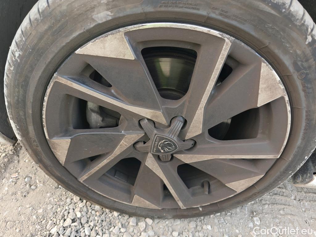  Peugeot  308  Allure Pack 1.2 PureTech 130CV MT6 E6d #14