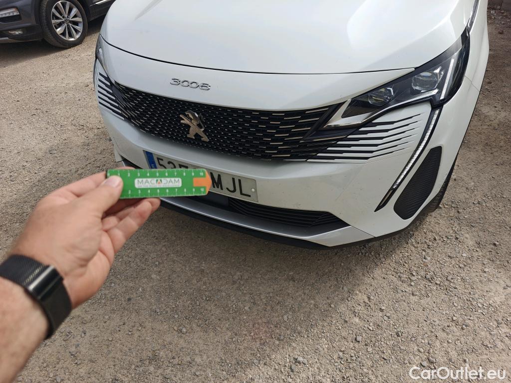  Peugeot  3008 PEUGEOT  / 2020 / 5P / todoterreno 1.5 BlueHDi 96kW S&S GT EAT8 #3