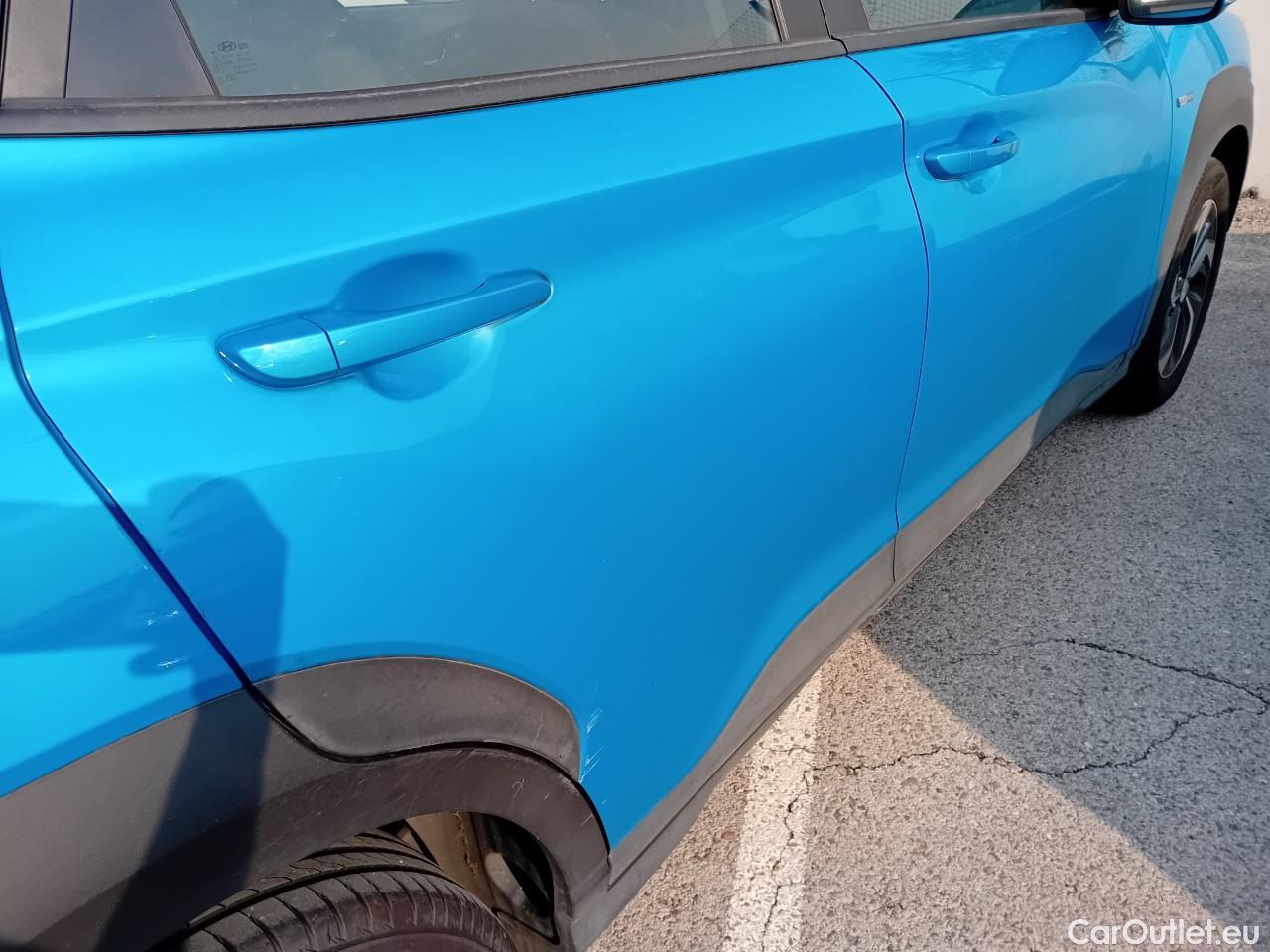  Hyundai  Konna HYUNDAI Kona / 2017 / 5P / todoterreno 1.6 GDI HEV Klass DT #26