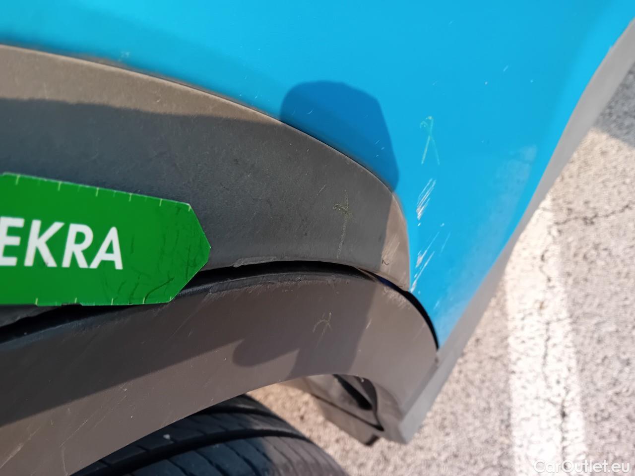  Hyundai  Konna HYUNDAI Kona / 2017 / 5P / todoterreno 1.6 GDI HEV Klass DT #28