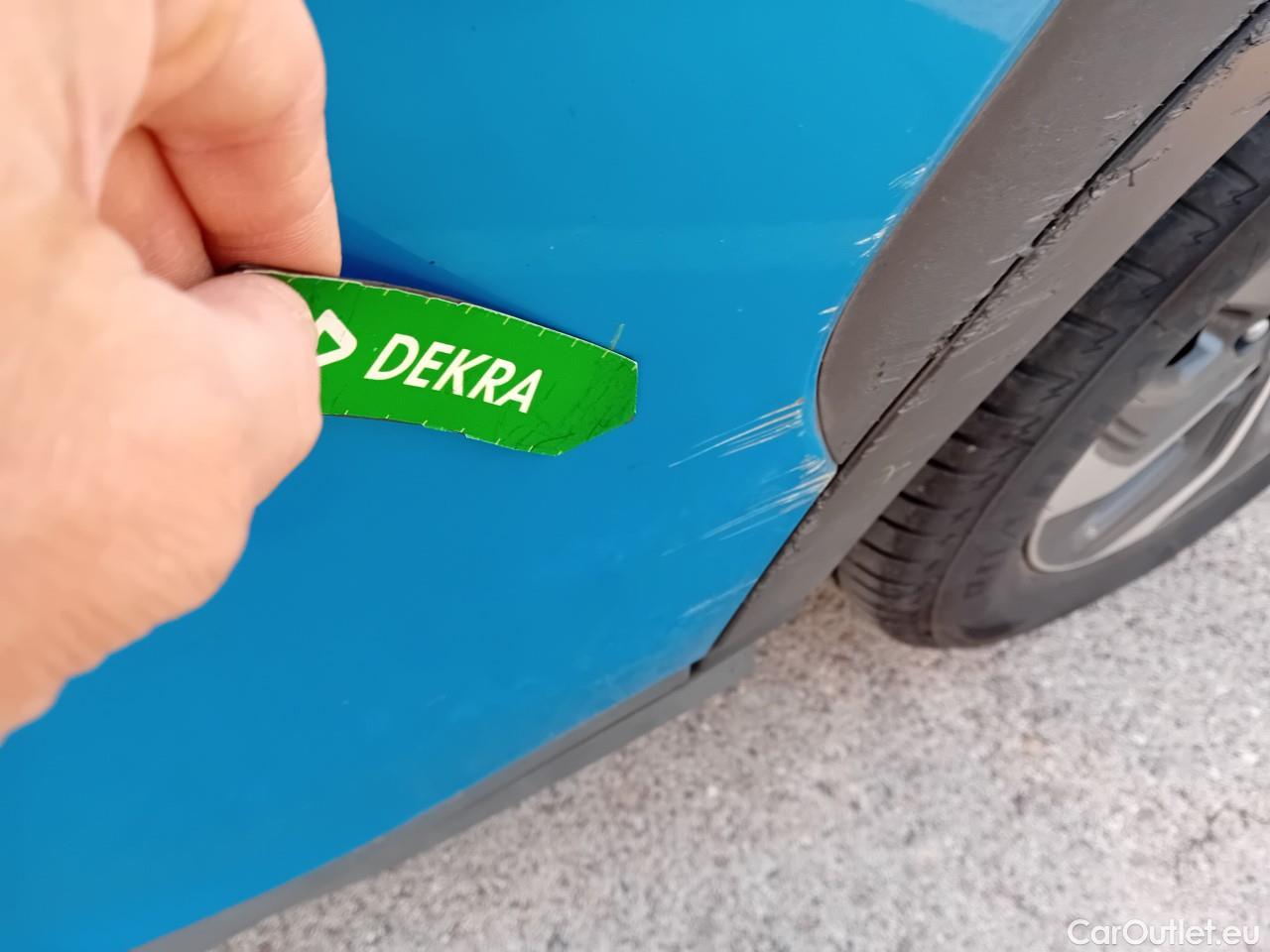  Hyundai  Konna HYUNDAI Kona / 2017 / 5P / todoterreno 1.6 GDI HEV Klass DT #13