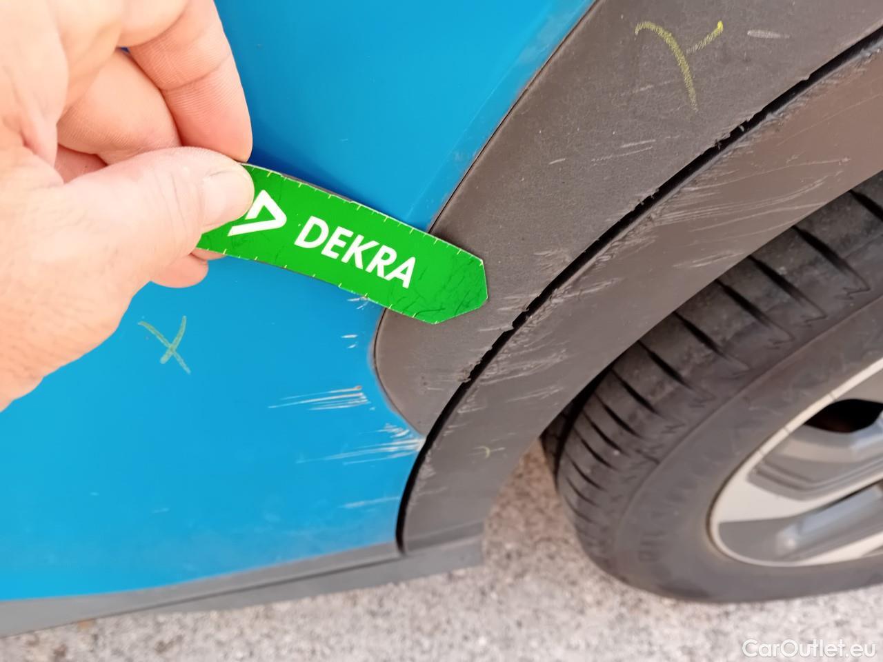  Hyundai  Konna HYUNDAI Kona / 2017 / 5P / todoterreno 1.6 GDI HEV Klass DT #15