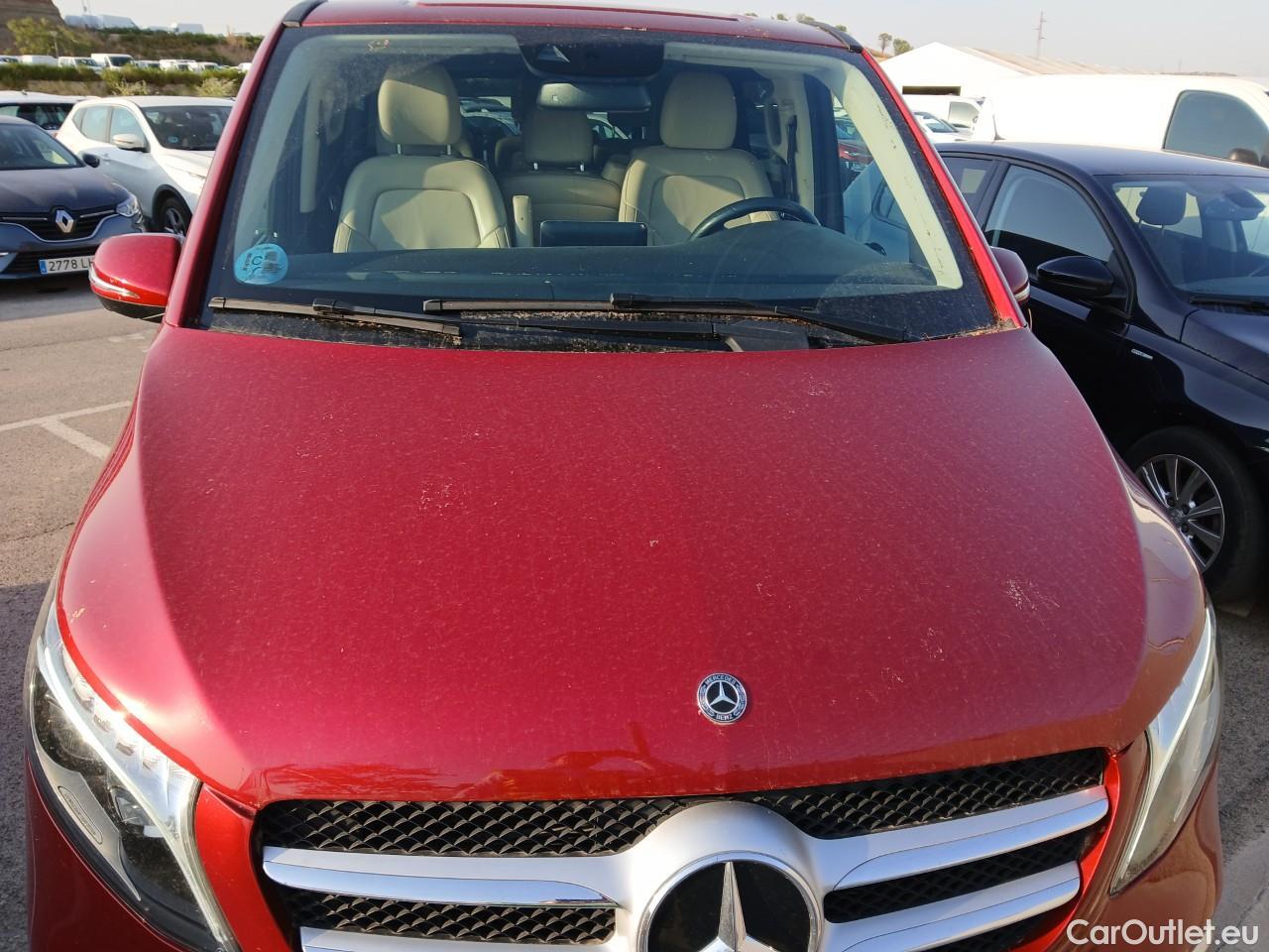  Mercedes  V-Klasse V -Clase Combi V 220/250/300 d Avantgarde Largo (447.813) 165CV AT9 E6dT #52